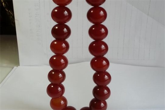 How to wear red agate? This is how you wear red agate